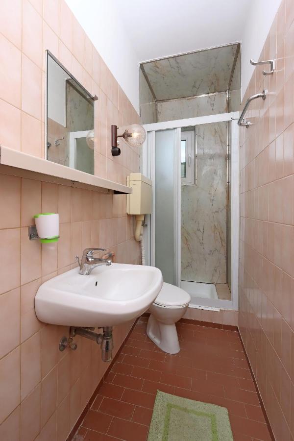 With A Parking Space Punat, Krk - 5410 Apartament *