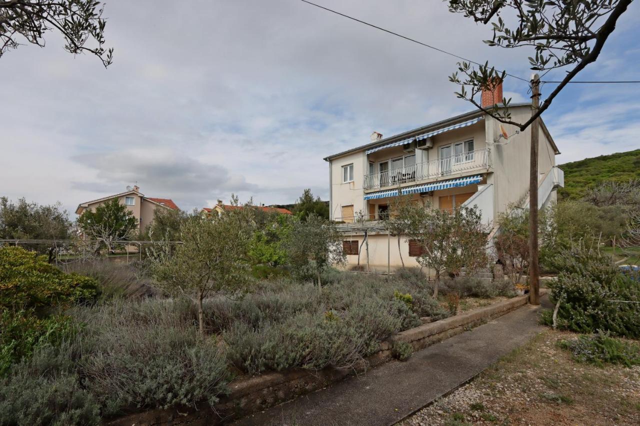 Apartments With A Parking Space Punat, Krk - 5410 Apartment *